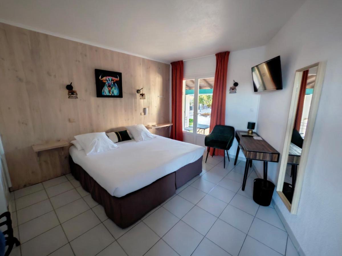 L'Auberge Camarguaise Saintes-Maries-de-la-Mer Luaran gambar