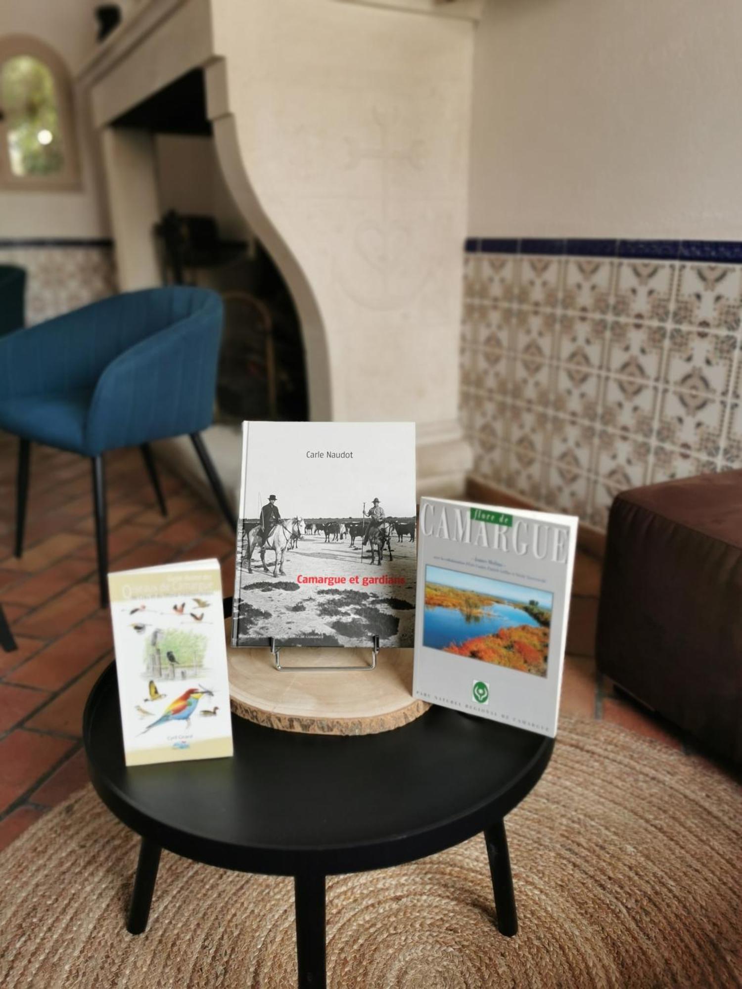 L'Auberge Camarguaise Saintes-Maries-de-la-Mer Luaran gambar